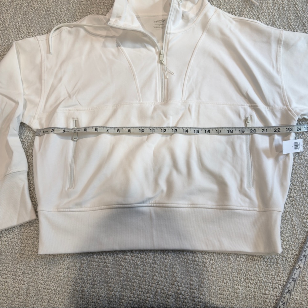 Old Navy Active White Fleece Pullover - Picture 2 of 5